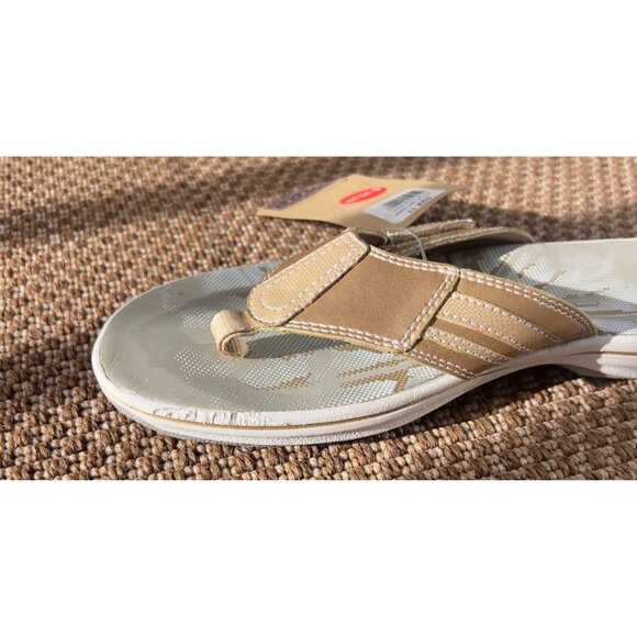 CLARKS BRINKLEY JOJO GOLD METALLIC  FLIP FLOP SANDALS WOMENS 11 - Picture 9 of 10